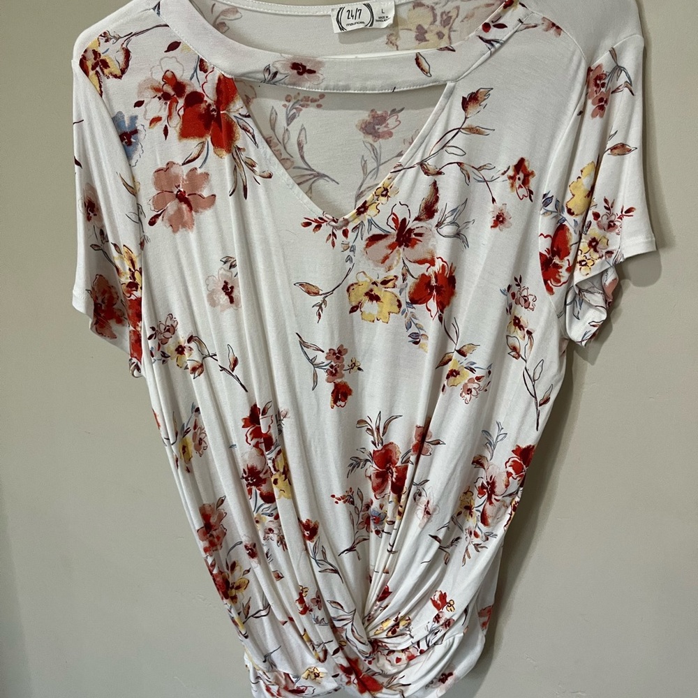 Maurices - Key Hole Blouse